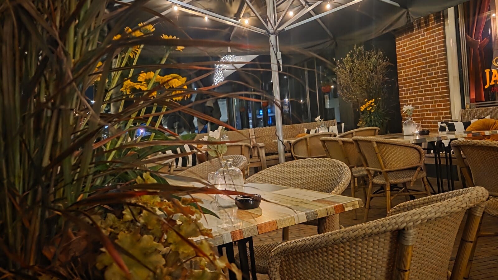Restaurant & Grand Café Java