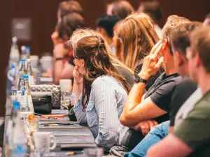 Congres organiseren | Zakelijke congressen A-Z