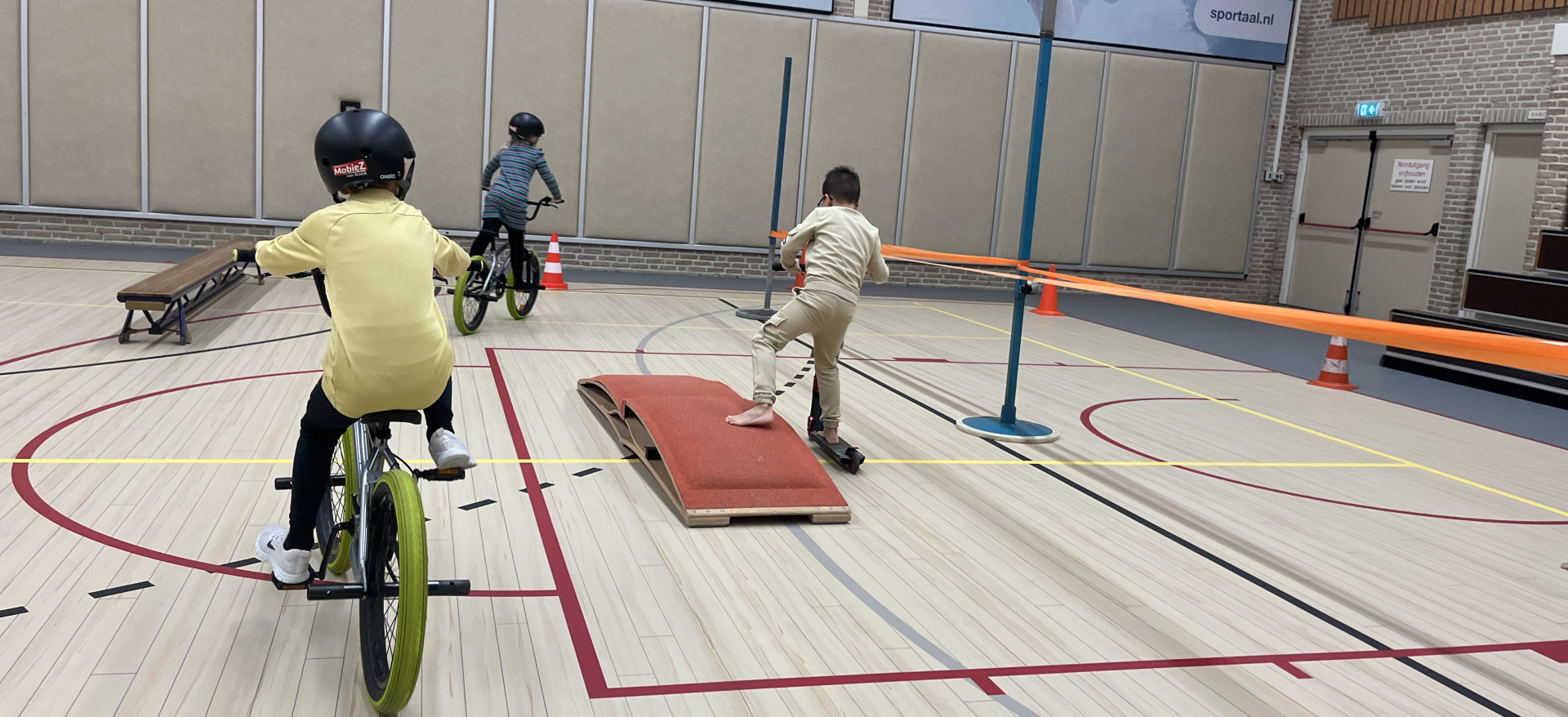 Sporthal de Deppenbroek