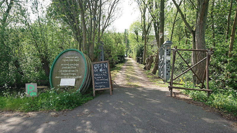 De Wijnboerderij