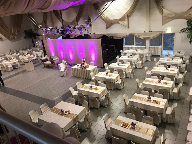 Tropical Banquethall