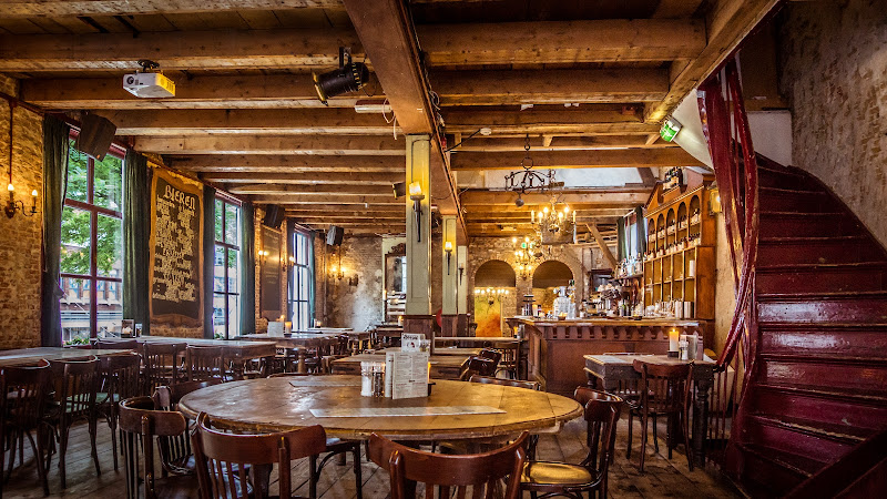Café Restaurant Rootz