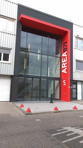AREA071