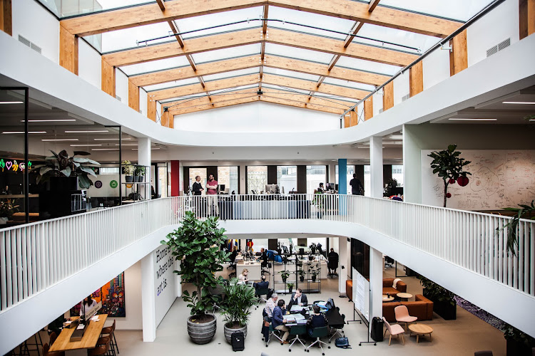 EDGE Workspaces Olympic
