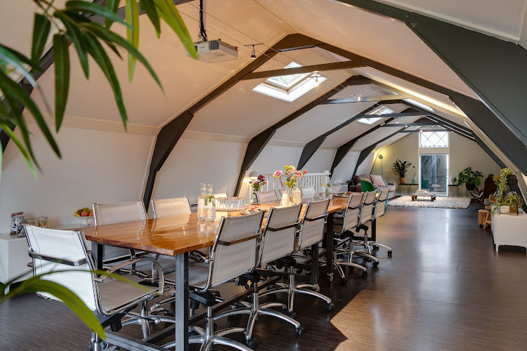 Koetshuis Sloten - Huiselijke vergaderlocatie landelijk Amsterdam
