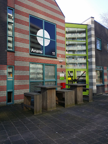 Buurthuis Anansi