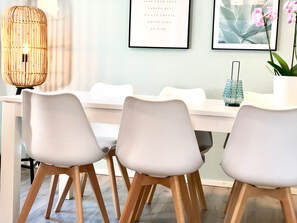 Ava Meeting Space