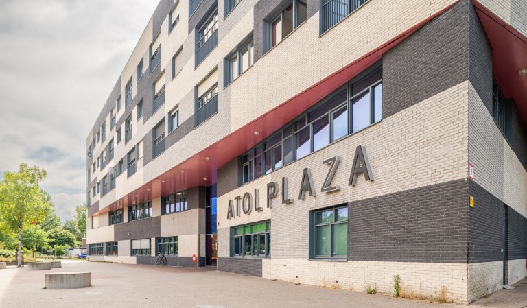 Multifunctional Center Atolplaza