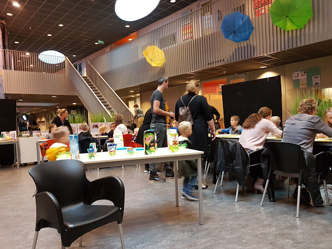 Multifunctional Center Atolplaza