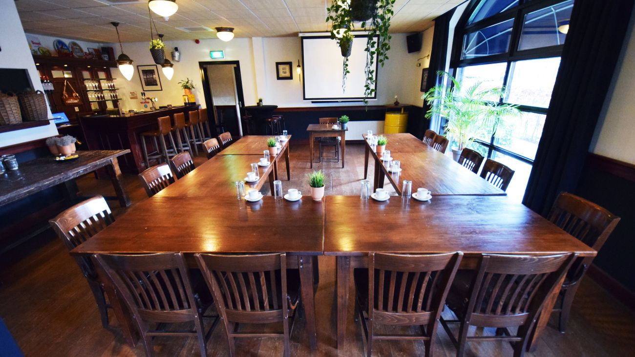 DaNaast vergaderzaal en feestzaal