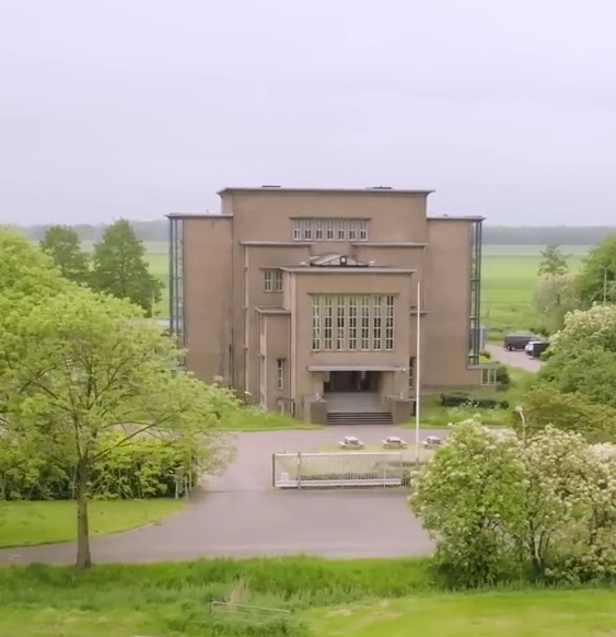 Het Zendstation