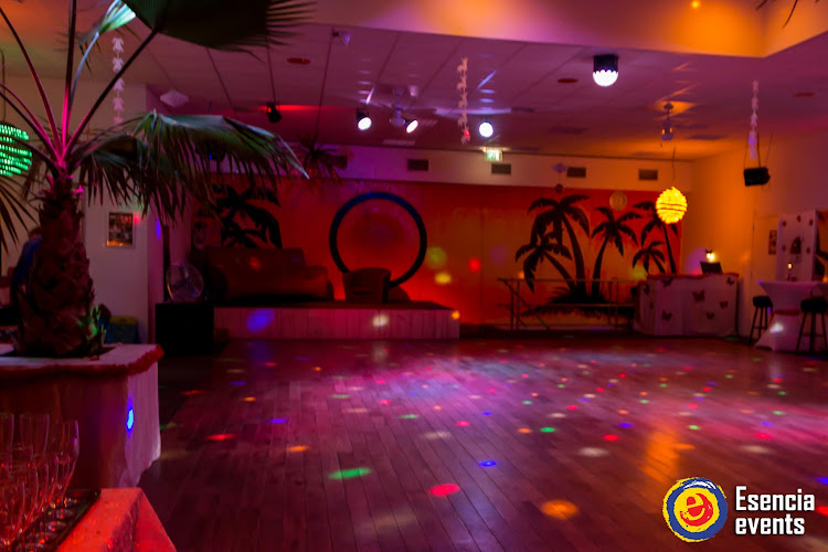 Esencia Dance Studio