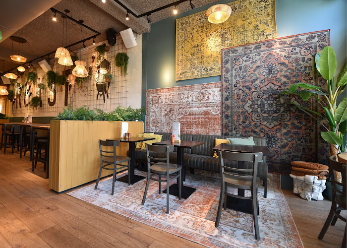 ROAST Bar & Grill