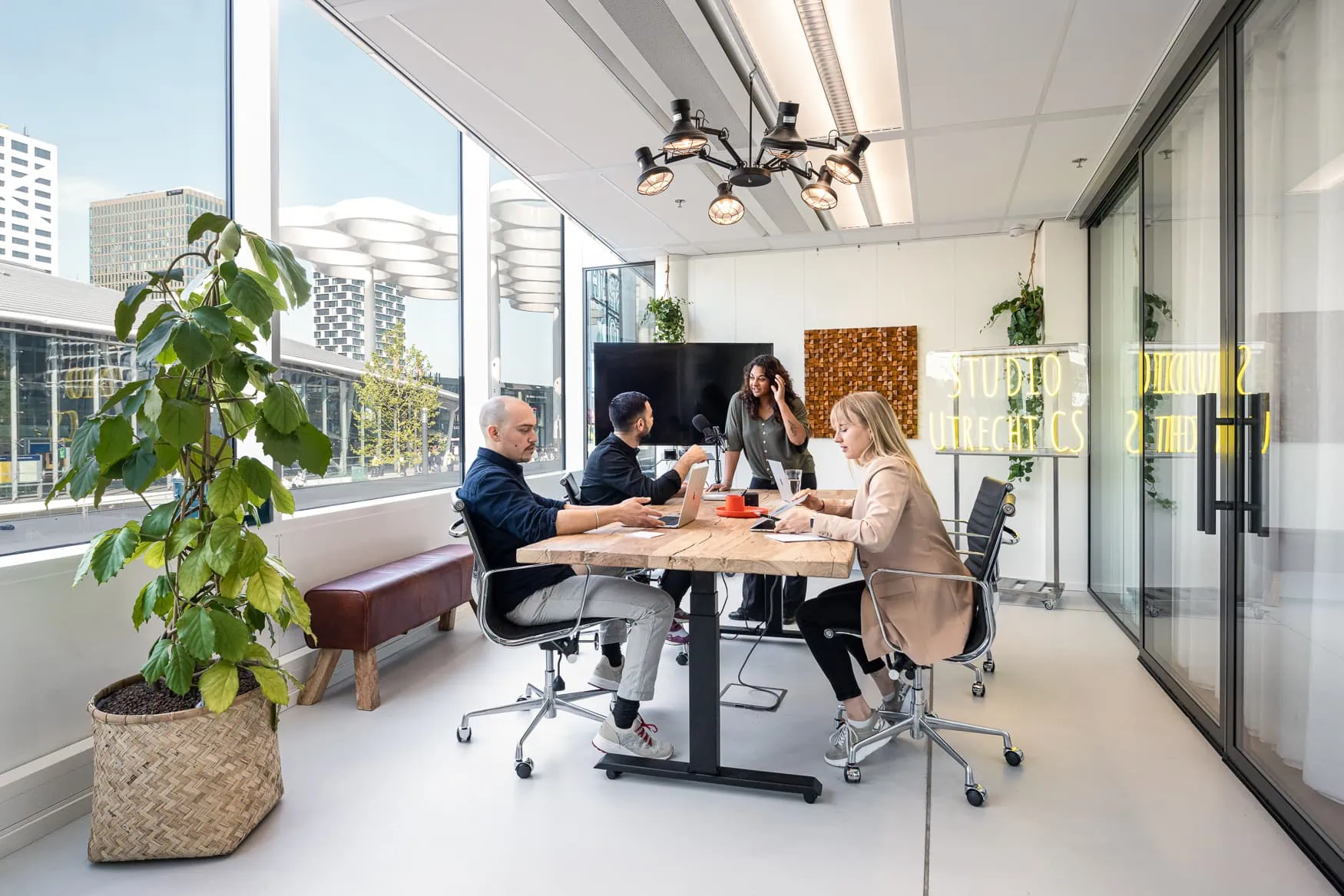 Space to Create | Stationsplein