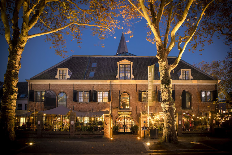Van Rossum Café, Restaurant, Stadshotel