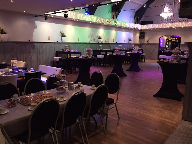 Partycentrum van Opstal