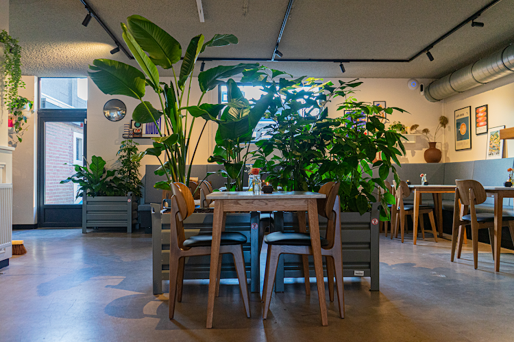 Do Spaces Grand Café