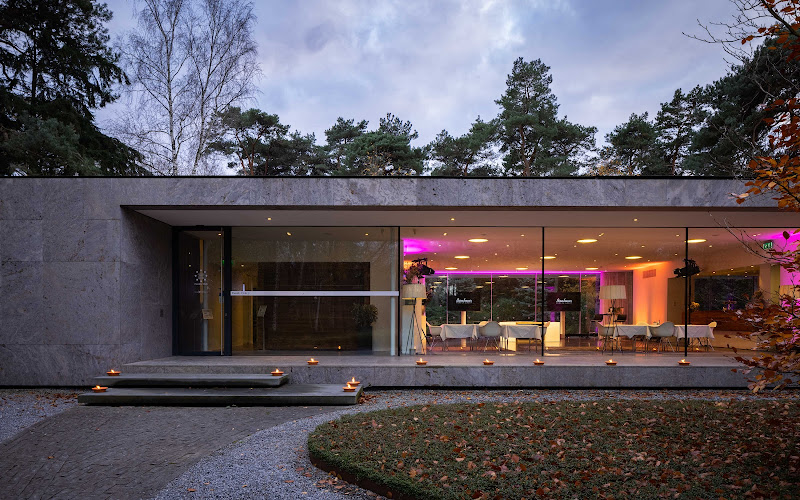 Faculty Club