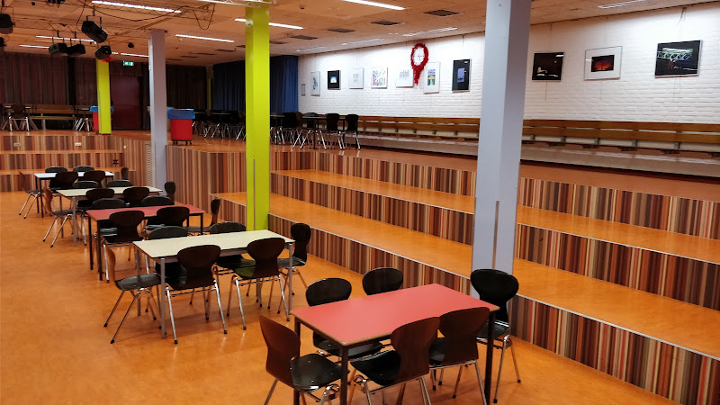 Multifunctional Center De Bolder