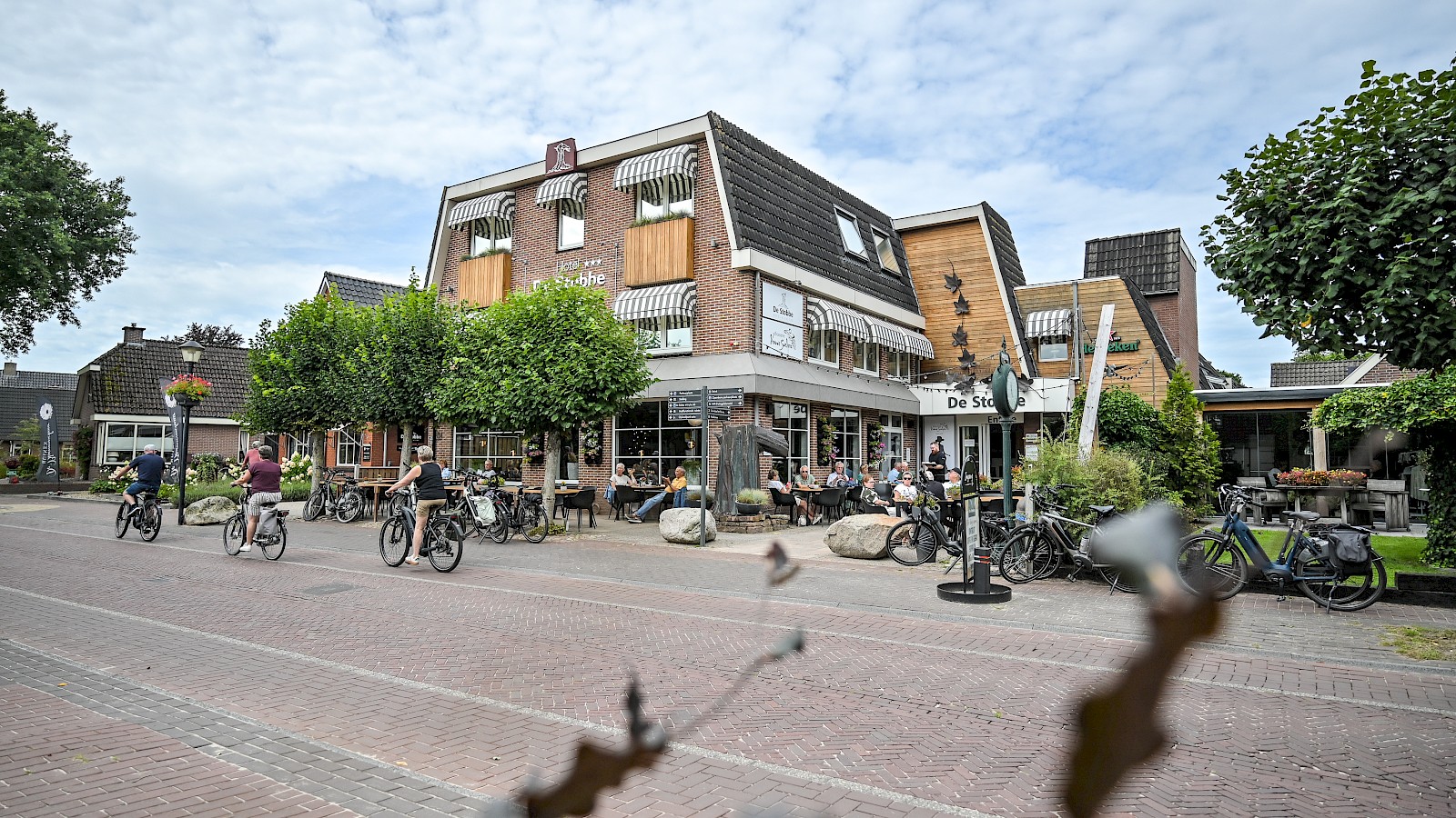 De Stobbe hotel & suites en Brasserie Vrouwe Swedera