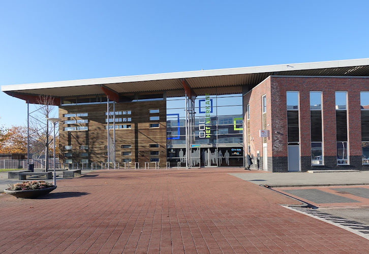Multifunctional Center Het Vierkant
