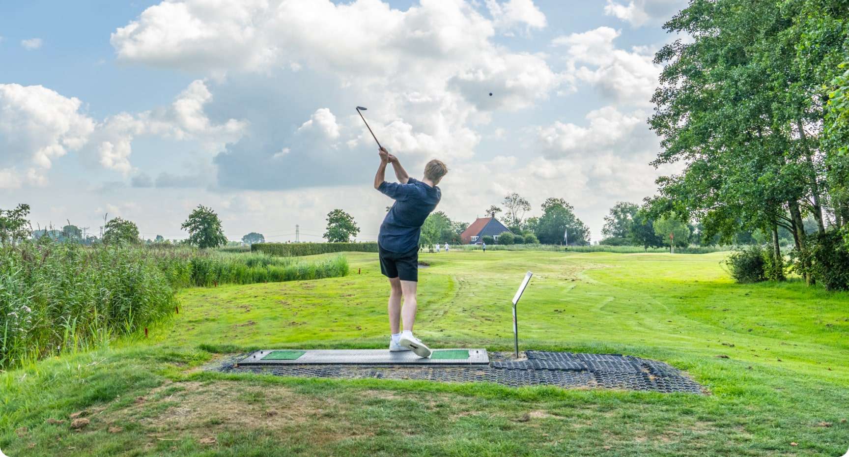 Het Buiten-Land Pitch & Putt & Eten & Drinken & Vergaderen